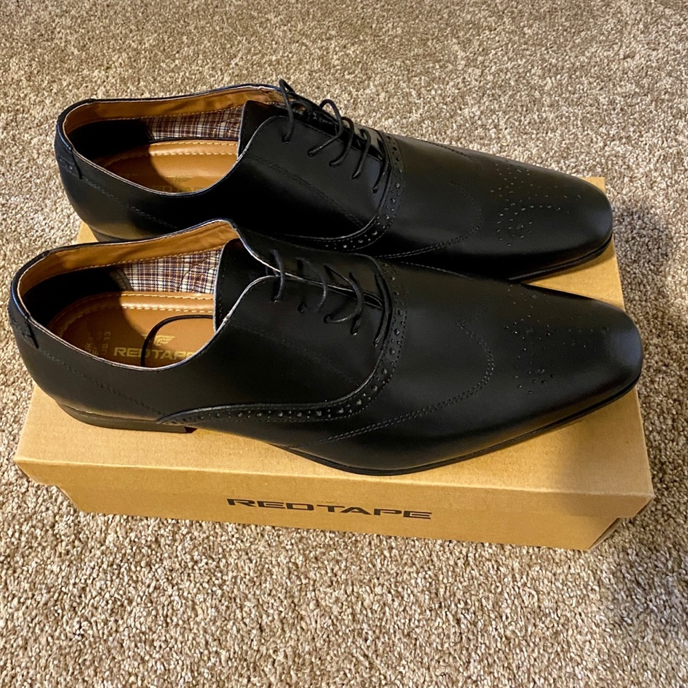 Red tape real leather lace up brogue Oxford shoes.